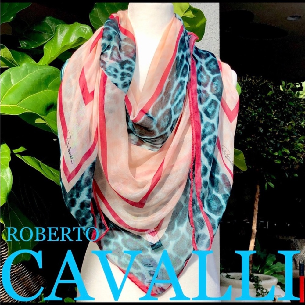 ROBERTO CAVALLI NWT Large shawl / square scarf leopard blue pink